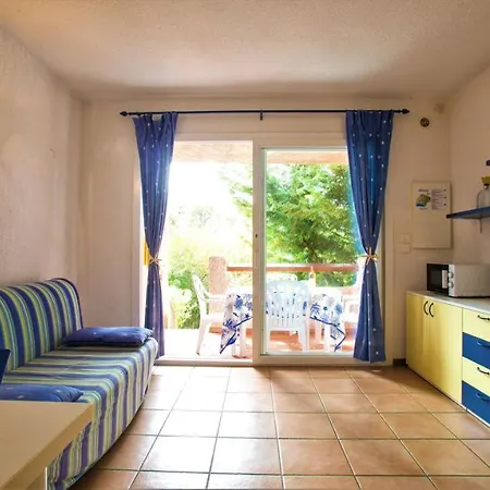 Air-conditioned Near Porto Vecchio, 500 M Sea, 8 People, Two Bathrooms *