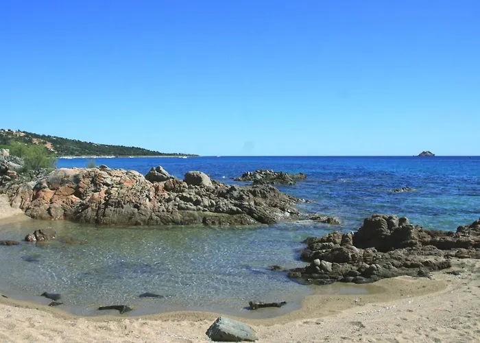 Air-conditioned Near Porto Vecchio, 500 M Sea, 8 People, Two Bathrooms