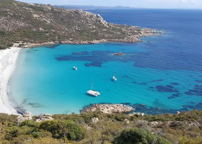 Air-conditioned Near Porto Vecchio, 500 M Sea, 8 People, Two Bathrooms