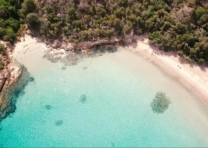 Air-conditioned Near Porto Vecchio, 500 M Sea, 8 People, Two Bathrooms Appartement