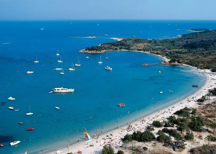 Air-conditioned Near Porto Vecchio, 500 M Sea, 8 People, Two Bathrooms Appartement Zonza